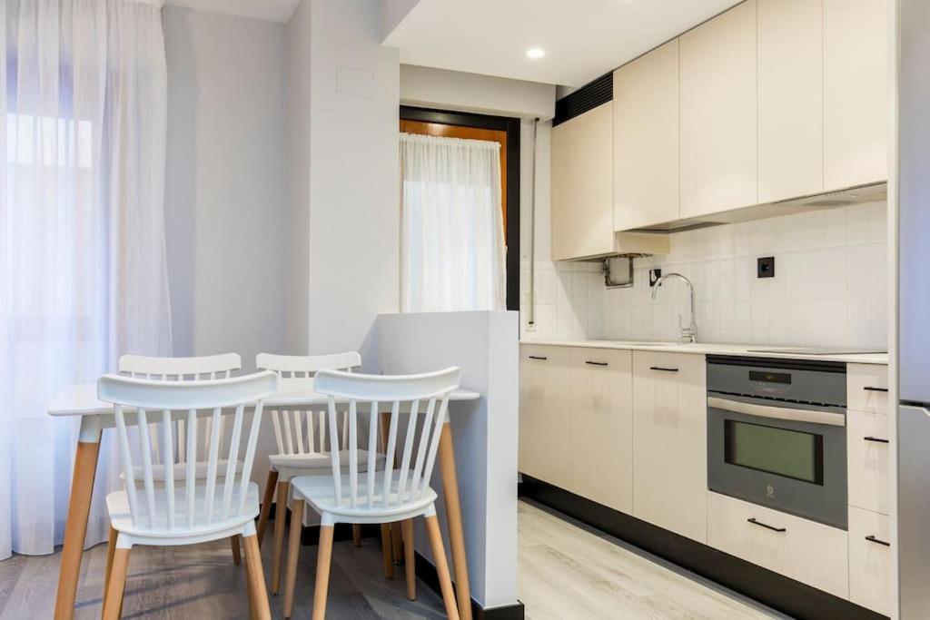 Castrillo 4 Apartamento Acogedor Zaragoza Exteriör bild